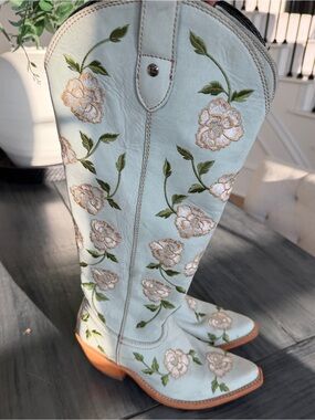 Liberty Black Garden Grey Floral Tall Cowboy Boots Size 7 M NWOT